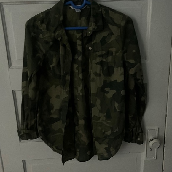 Juniors Army Fatigue Button Down - Picture 1 of 3